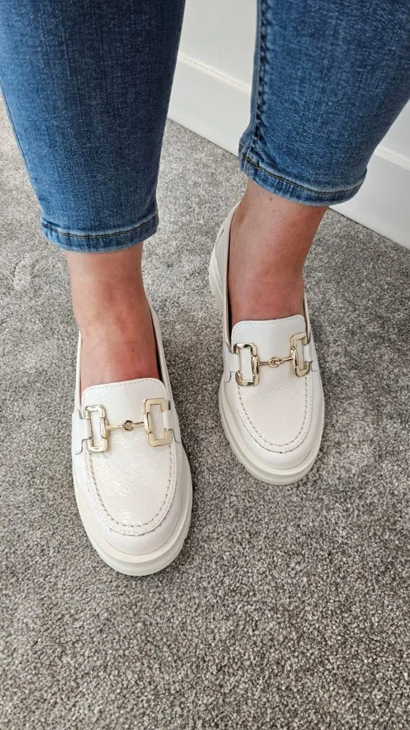 5651 WHITE