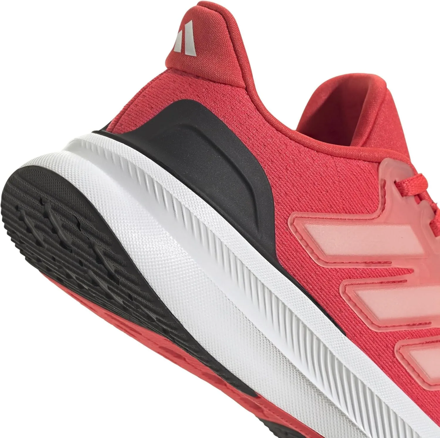 adidas Unisex-Child Ultrabounce 5 Sneaker