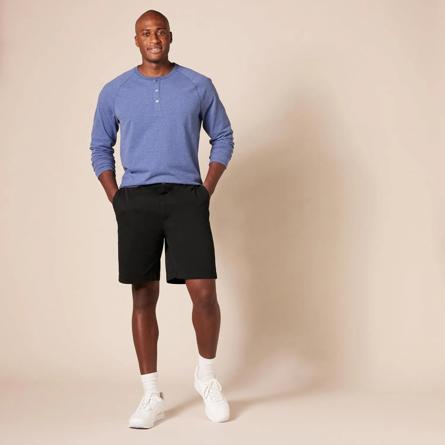 Amazon Essentials Men's Classic-Fit 9" Chino Short