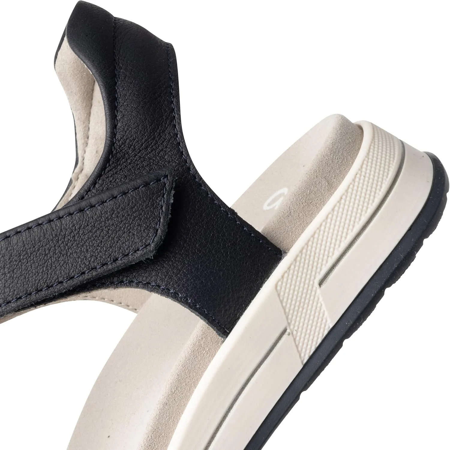 ARA Women's Classic Sandal