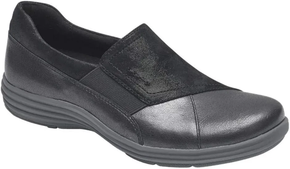 Aravon Women's Beaumont Gore Loafer Flat