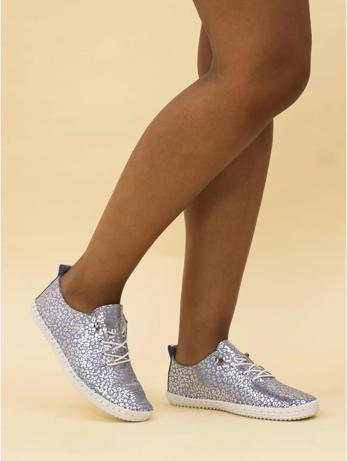 Blade Women's Light Blue Leather Plimsoll