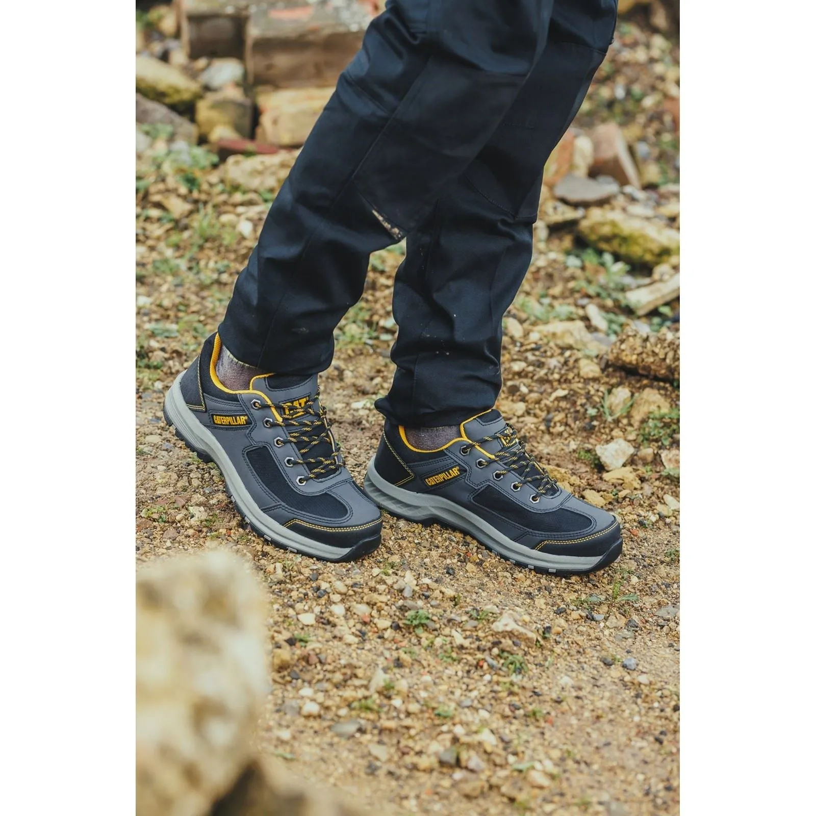 Caterpillar Men's Elmore Safety Trainer in Grey