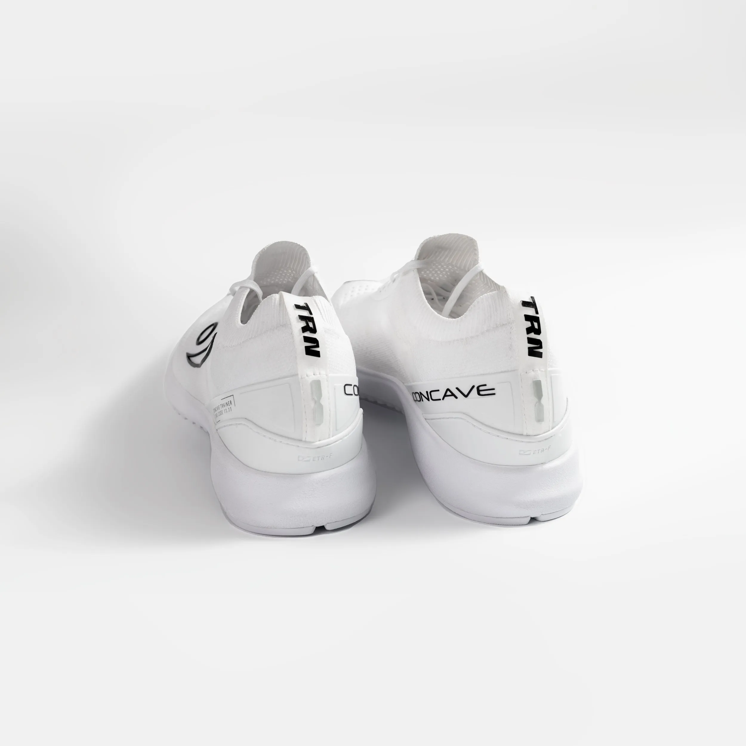 Cave TRN - White/Black