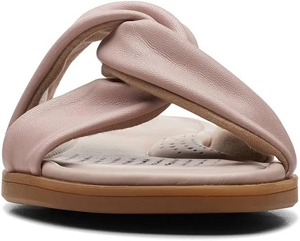 Clarks Women's Reyna Twist Flat Sandal