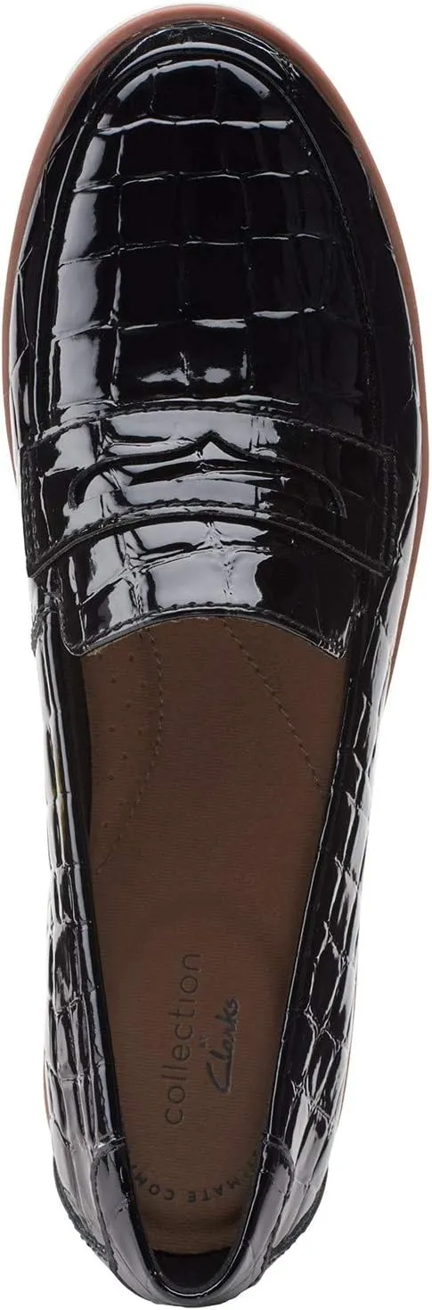 Clarks Women's Serena Terri Loafer Flat