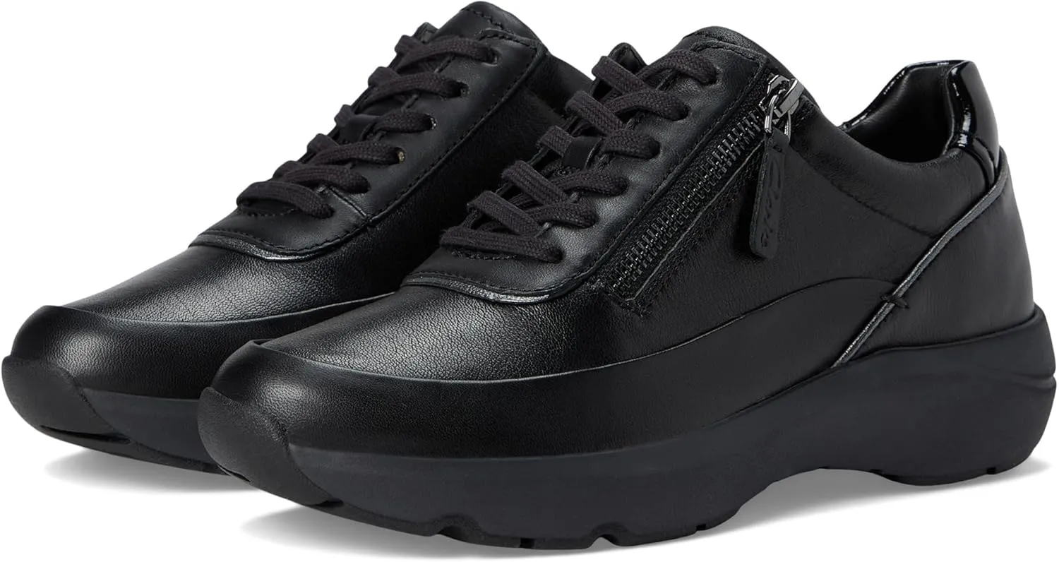 Clarks Women's Tivoli Zip Sneaker