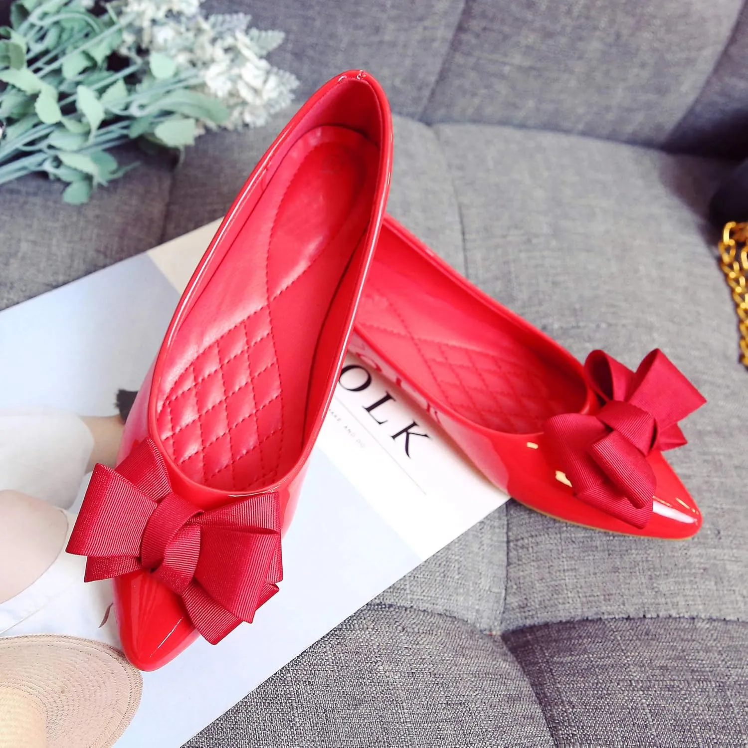 Dear Time Women's Patent Leather Ballet Flat with Bow Comfortable Pointy Slip-on Loafers