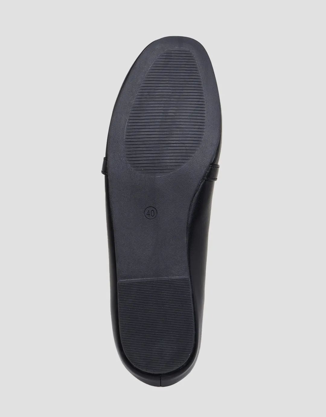 Details DCX Moccasin Loafer Wanita
