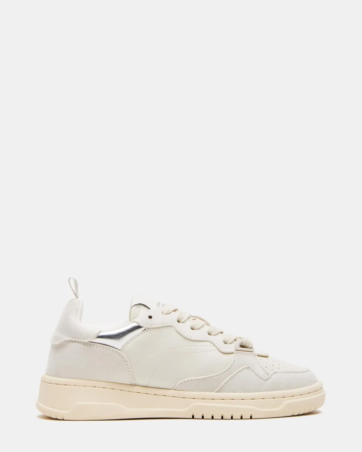 Everlie Sneaker