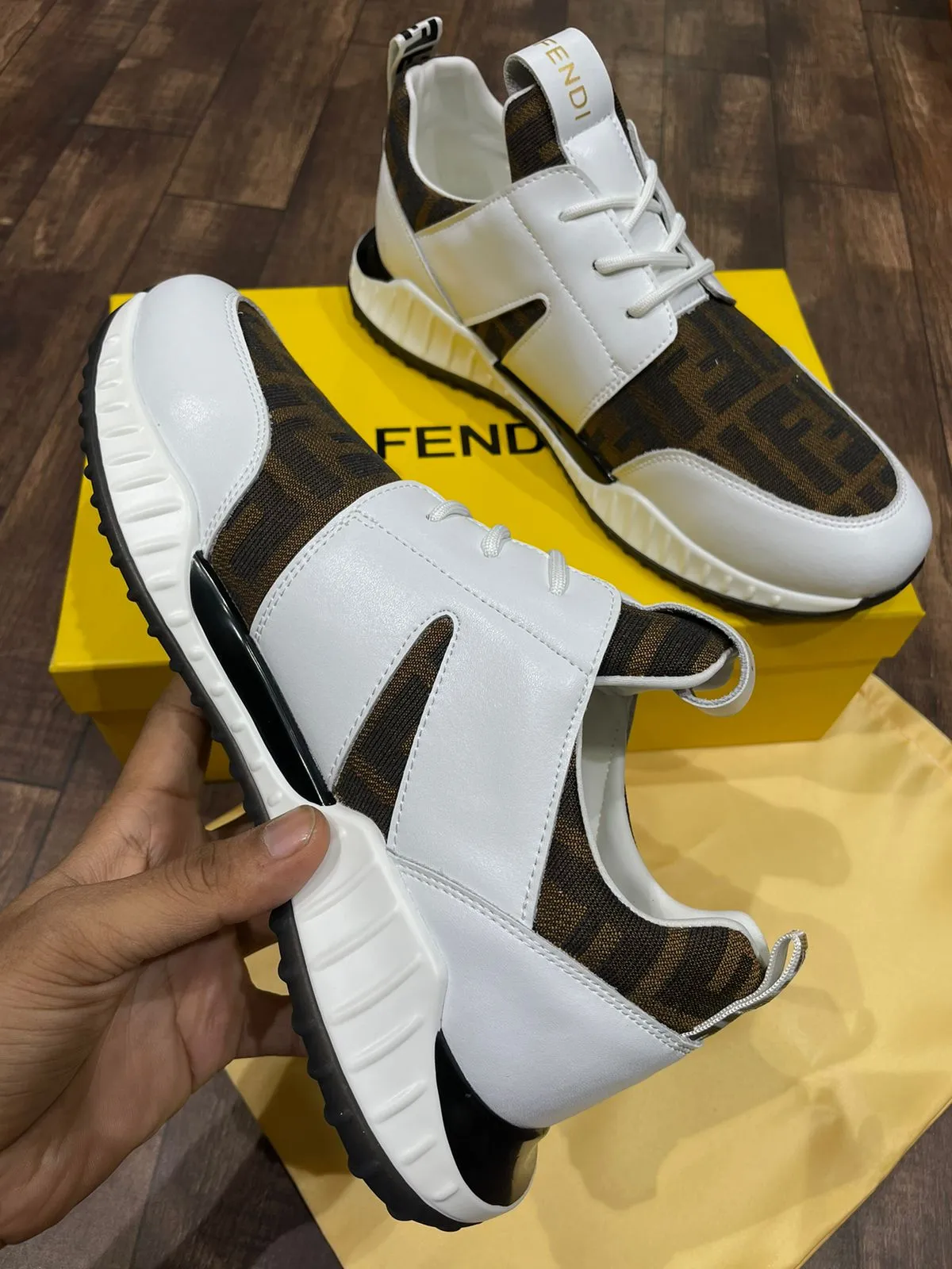 FENDI || Fendi White Lace Up Sneakers For Men