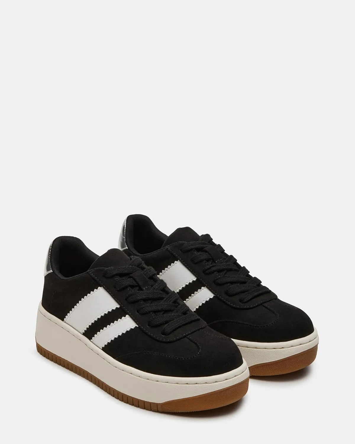 Field Sneaker