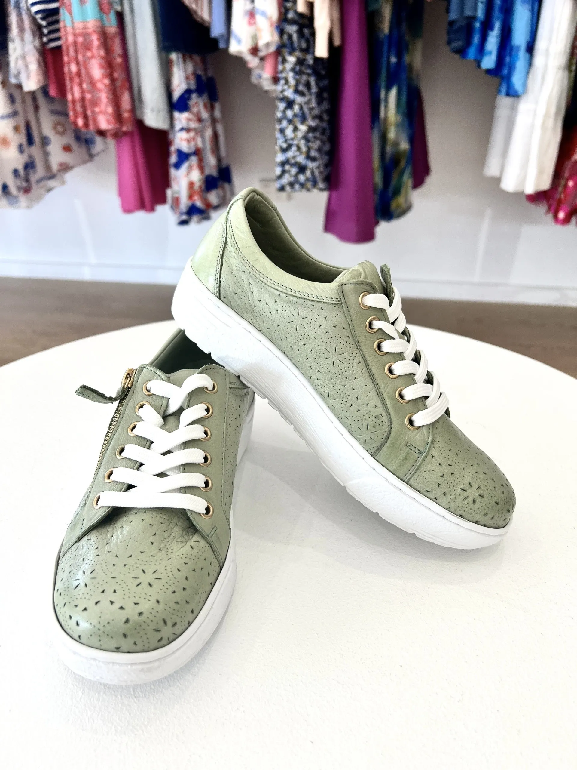 KODA TURKISH LEATHER LACE UP || PISTACHIO