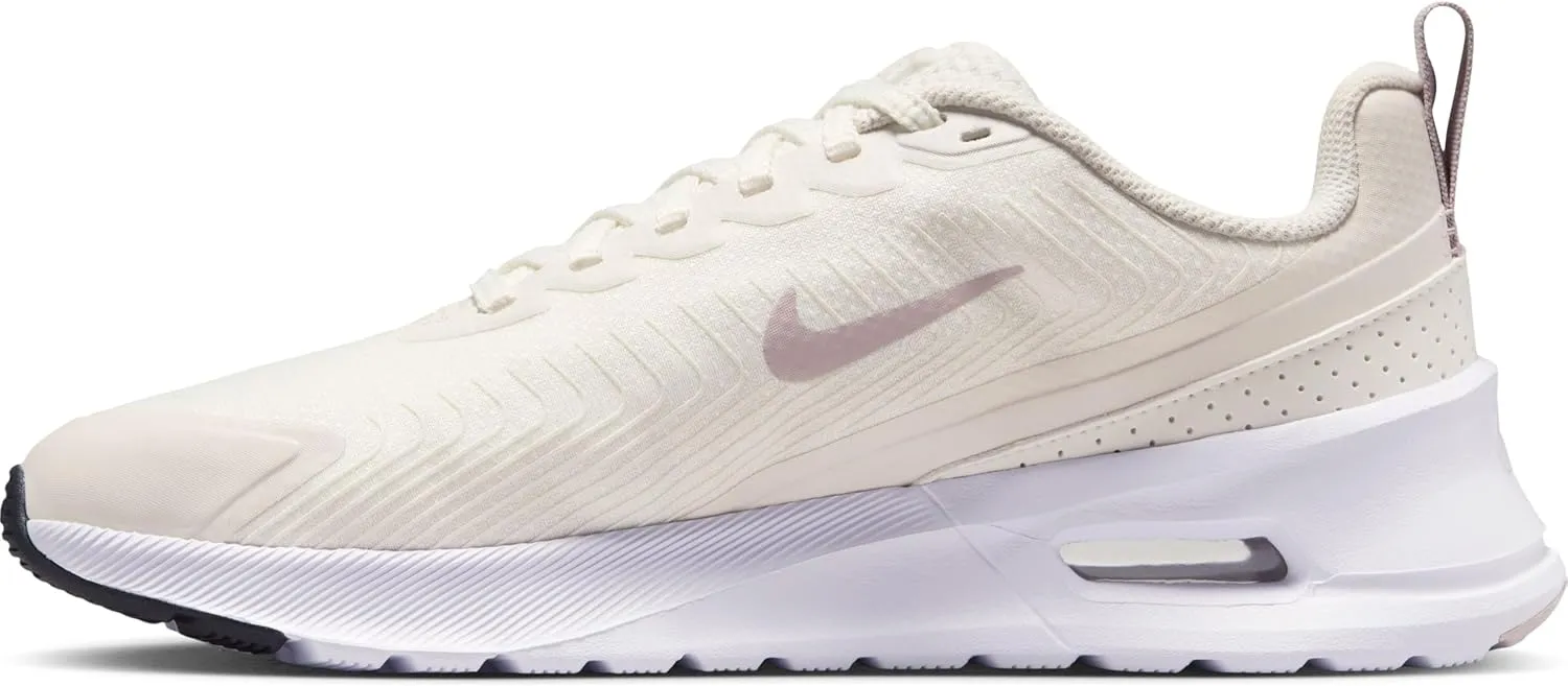 Nike Women's Sportswear Sneaker