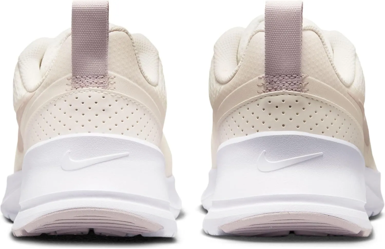 Nike Women's Sportswear Sneaker