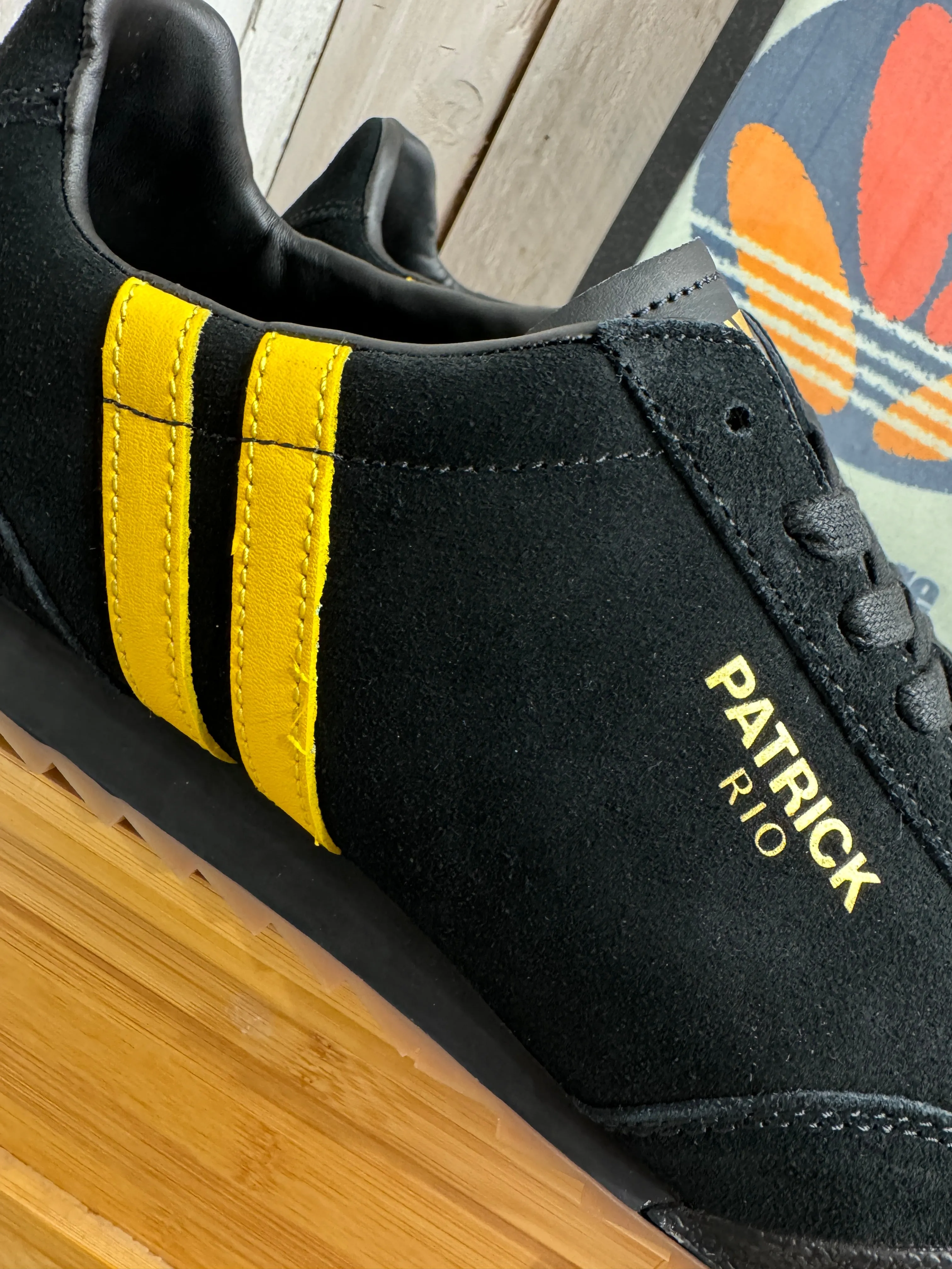 Patrick New Rio Suede Trainers - Black / Yellow