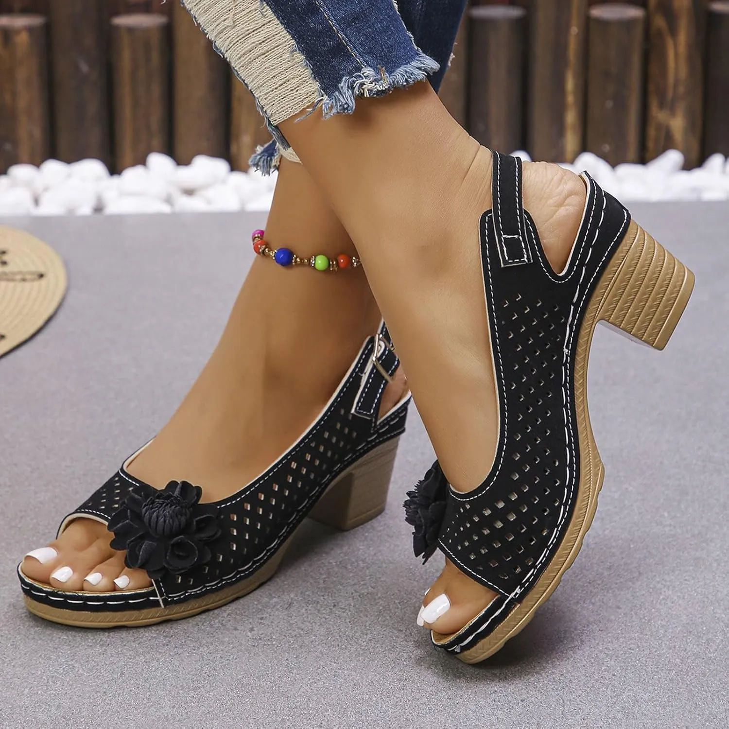 Sandals for Women 2025 Summer Casual Ankle Strap Hollow Out Platform Wedge Sandal Beach Chunky Block Heel Flower Sandal