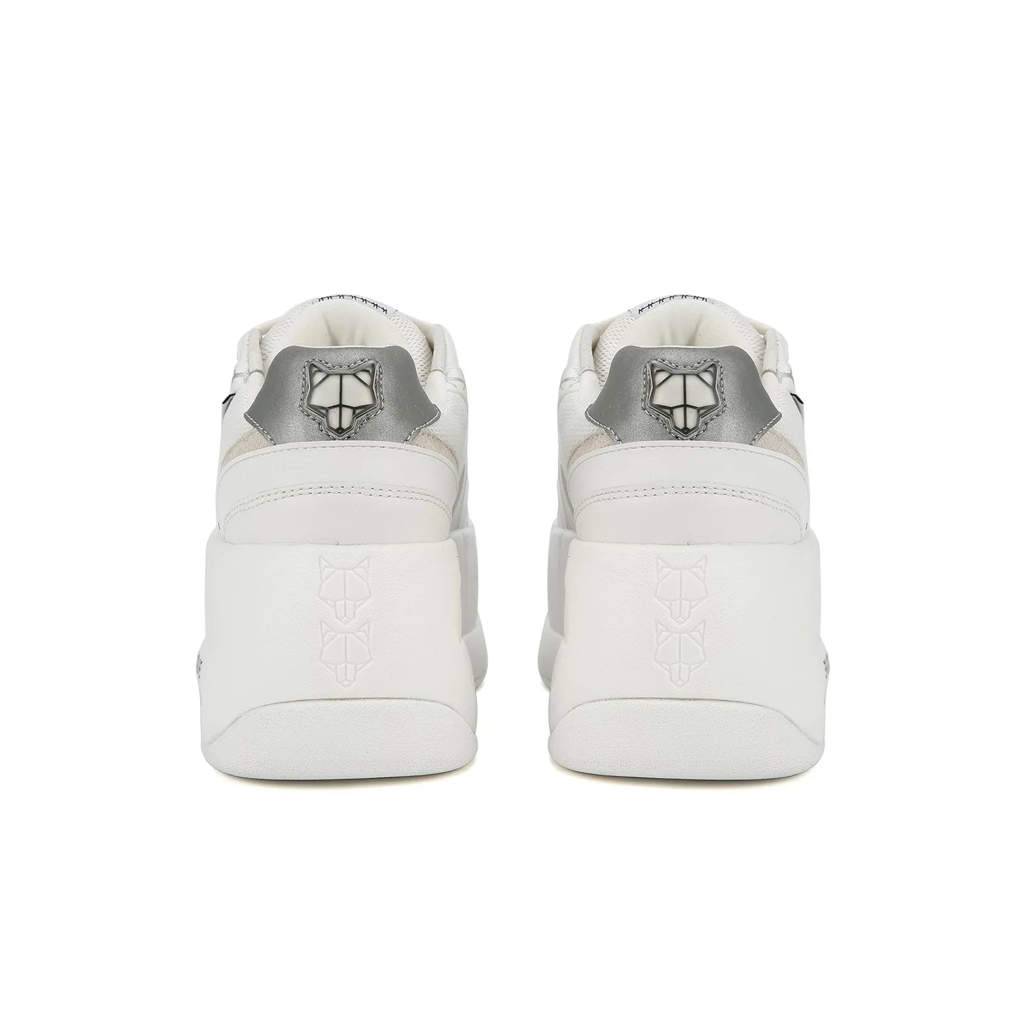 Skater White