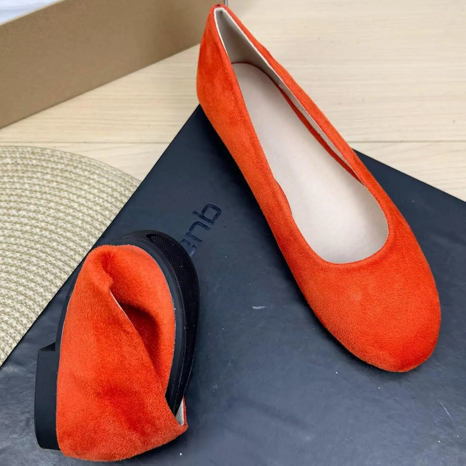 Stunner Women Cute Slip-On Ballet Shoes Soft Solid Classic Pointed Toe Flats