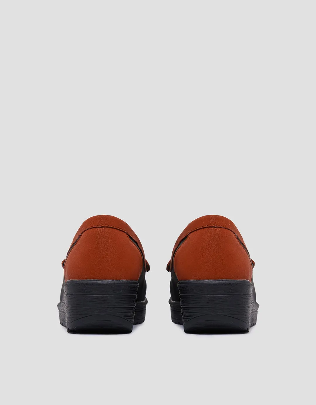 Triset Classis Loafer Sepatu Wanita